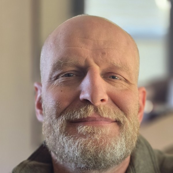 Scott Carey, Founder of Omnia Systems